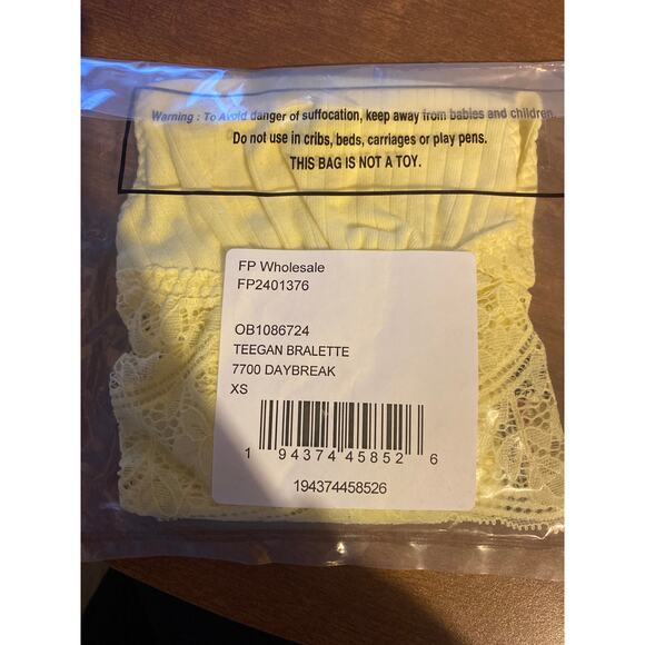 Free People Intimately Bralette Teegan Longline Lace in Yellow, NWT Size XS - Picture 3 of 4